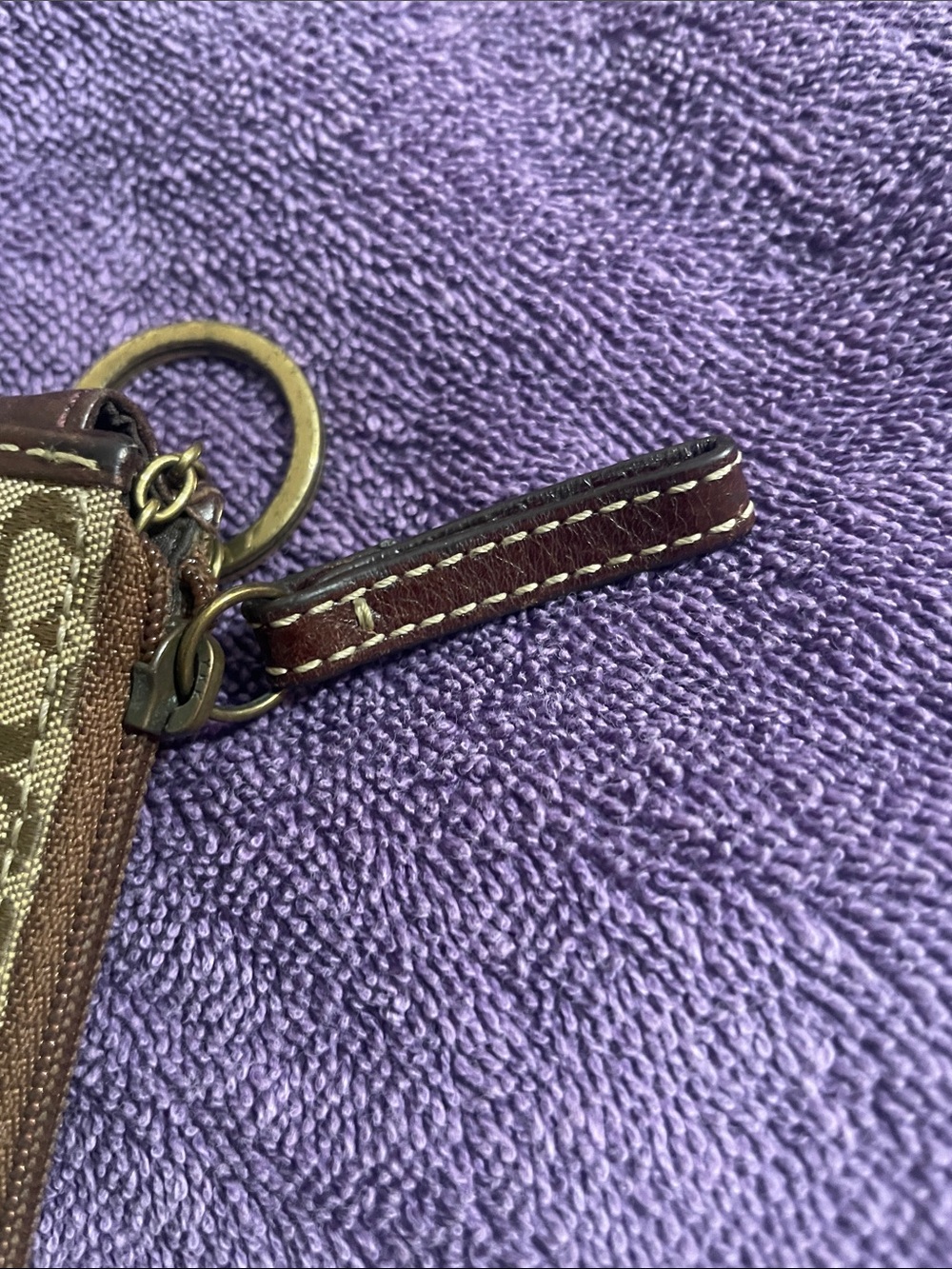 Coach Brown Signature Canvas Zip Card Case with Key Ring - Picture 5 of 5